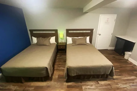 Double Bed Room In Wawa Motel